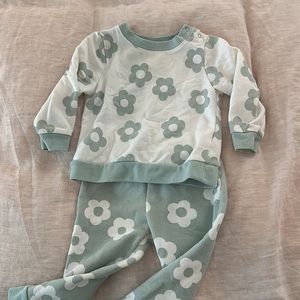 Cat & Jack matching sweatsuit, 18M